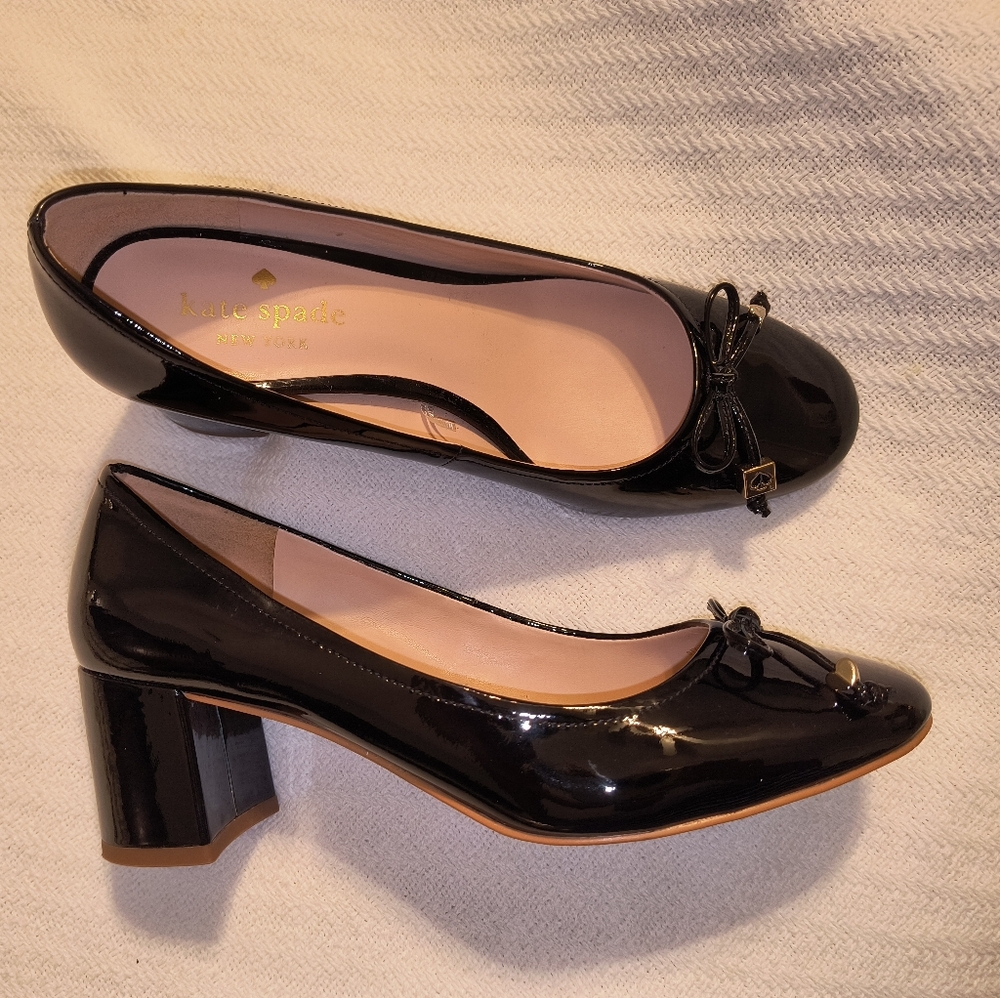 KATE SPADE Bette Black Patent Leather Block Heel Pump size 6.5